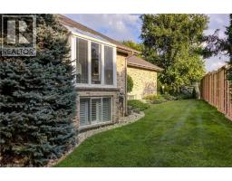 14 JAMES Court - 34