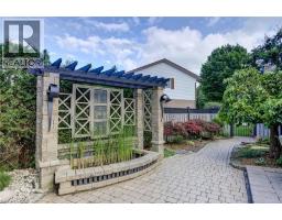 14 JAMES Court - 40