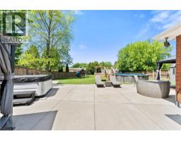 104 FIONA Crescent - 42