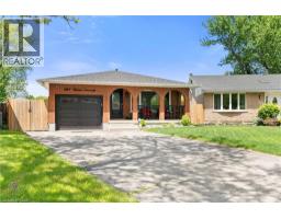 104 FIONA Crescent - 47
