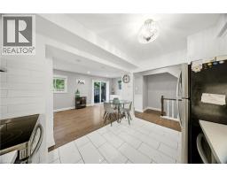 33 TARA PARK Crescent - 12