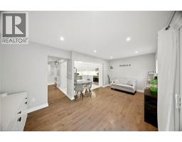 33 TARA PARK Crescent - 13