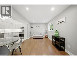 33 TARA PARK Crescent - 14