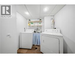 33 TARA PARK Crescent - 18