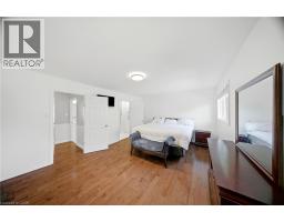 33 TARA PARK Crescent - 22