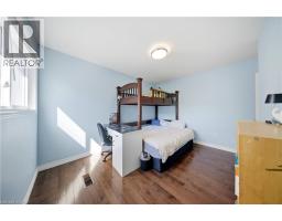 33 TARA PARK Crescent - 28