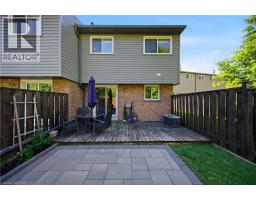 33 TARA PARK Crescent - 32