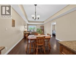 10 EMILY Street - 19