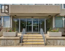 40 HARRISFORD Street UnitNo. 802 - 4