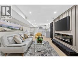 83 RIVERDALE Drive - 35