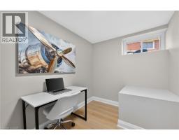 83 RIVERDALE Drive - 46