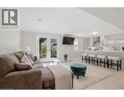 550 BRITTANIA Crescent - 24