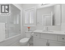550 BRITTANIA Crescent - 42