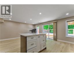 223 BUTTERCUP Court - 32