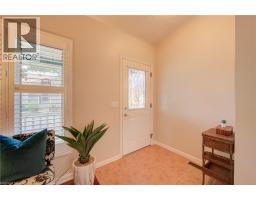 137 WESLEY Crescent - 6