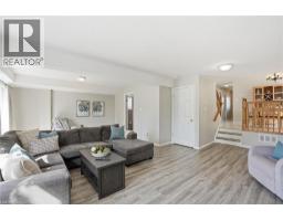 26 KELLY Court - 18