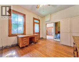 12 MYRTLE Avenue - 11