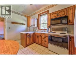 12 MYRTLE Avenue - 13