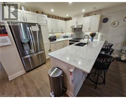 13 SISTER VARGA Terrace - 5
