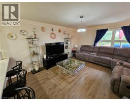 13 SISTER VARGA Terrace - 9