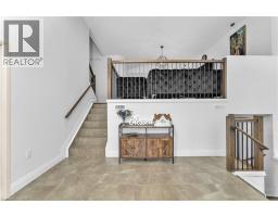 329 PATTEN Crescent - 4