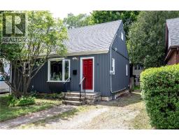 7 EAST Street N - 2