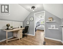 7 EAST Street N - 23