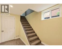 7 EAST Street N - 32