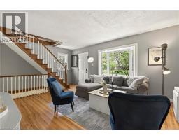 7 EAST Street N - 4