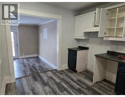 45 CHAPLIN Avenue - 3