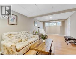 458 BEECHWOOD Place UnitNo. 6 - 34