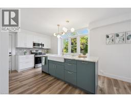 52 STIRLING MACGREGOR Drive - 10