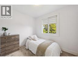 52 STIRLING MACGREGOR Drive - 24