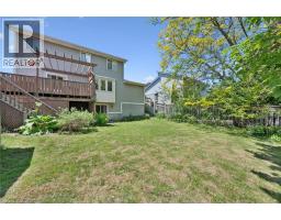 52 STIRLING MACGREGOR Drive - 34