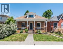 209 DRUMMOND Street - 1