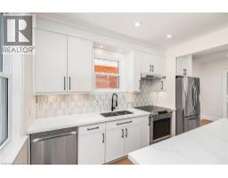 209 DRUMMOND Street - 16