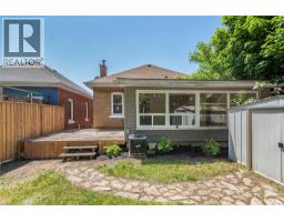 209 DRUMMOND Street - 44