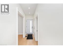 209 DRUMMOND Street - 6