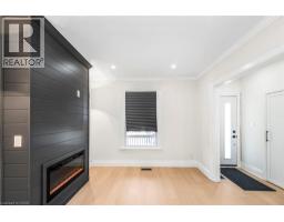 209 DRUMMOND Street - 9