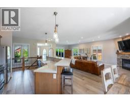 46 SEA BREEZE Drive - 18