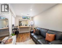 46 SEA BREEZE Drive - 32