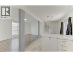 347 KEEWATIN Avenue - 6
