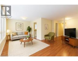 16 GARROW Drive - 3