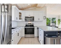 402 SOUTH COAST Drive - 12