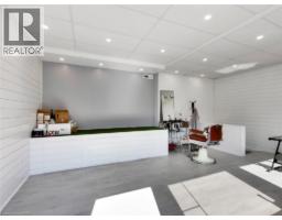 229 PARKDALE Avenue N - 4