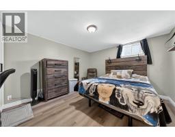 797 BAYSWATER Street - 37