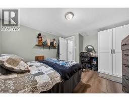 797 BAYSWATER Street - 38