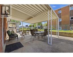 41 ALBERT Street W - 32