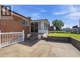 41 ALBERT Street W - 34