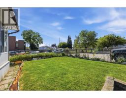 41 ALBERT Street W - 36